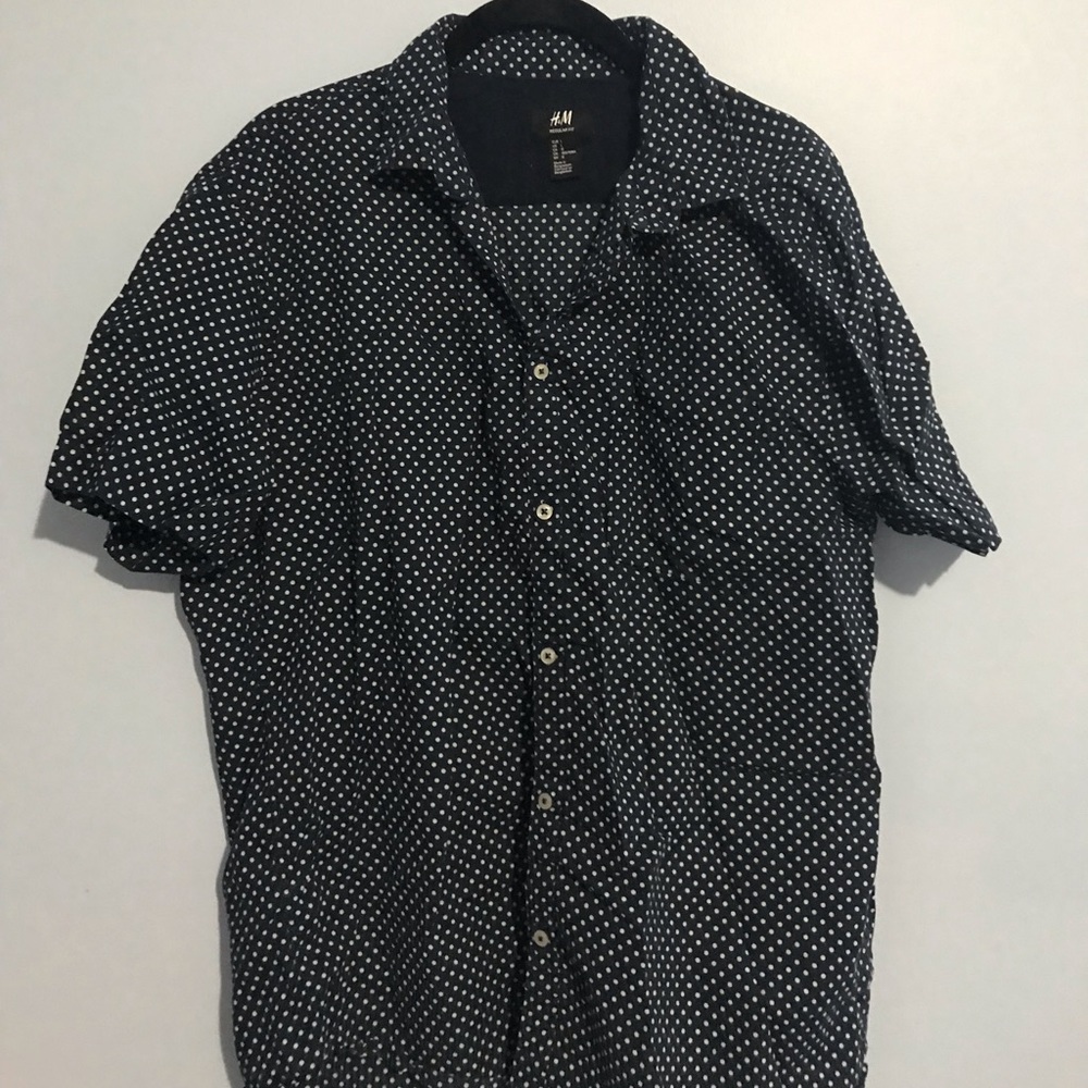 H&M Polka Dot Large Short Sleeve Dress Shirt
